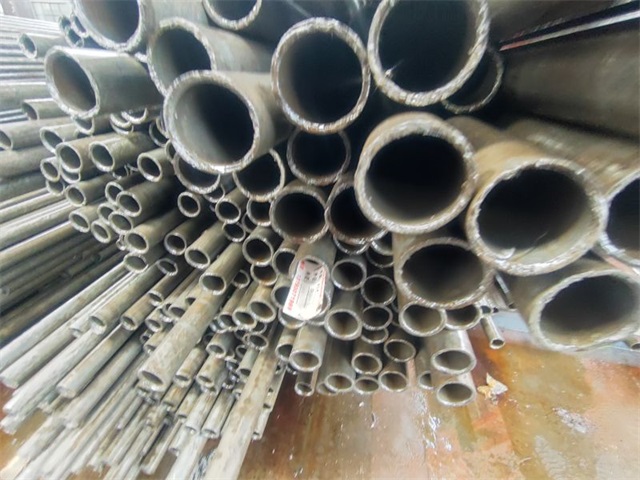 昆明大口径精密无缝钢管