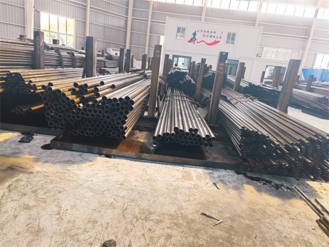 昆明45号精密无缝钢管