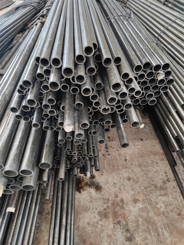 昆明16mn精密无缝钢管