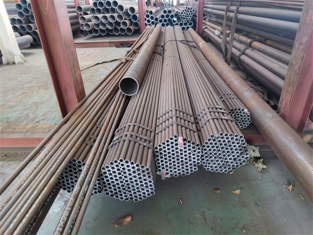 昆明15crmog无缝钢管