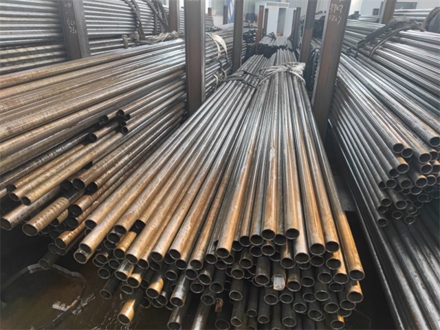 昆明35CrMo精密无缝钢管