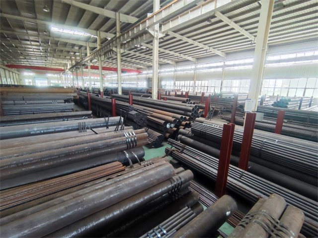 昆明15CrMoG高压锅炉用无缝钢管